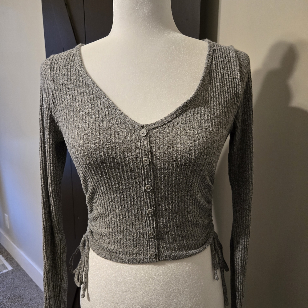 Hollister Gray Ribbed Knit Top